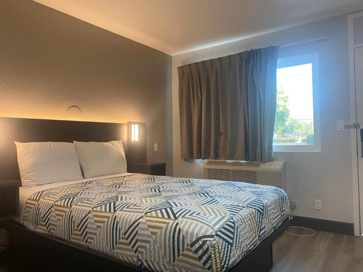Motel 6-San Bernardino, Ca - South Exteriér fotografie