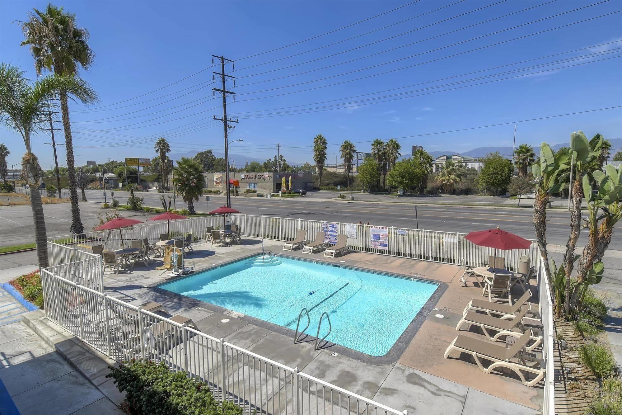 Motel 6-San Bernardino, Ca - South Exteriér fotografie