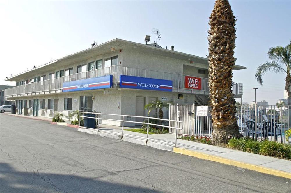 Motel 6-San Bernardino, Ca - South Exteriér fotografie